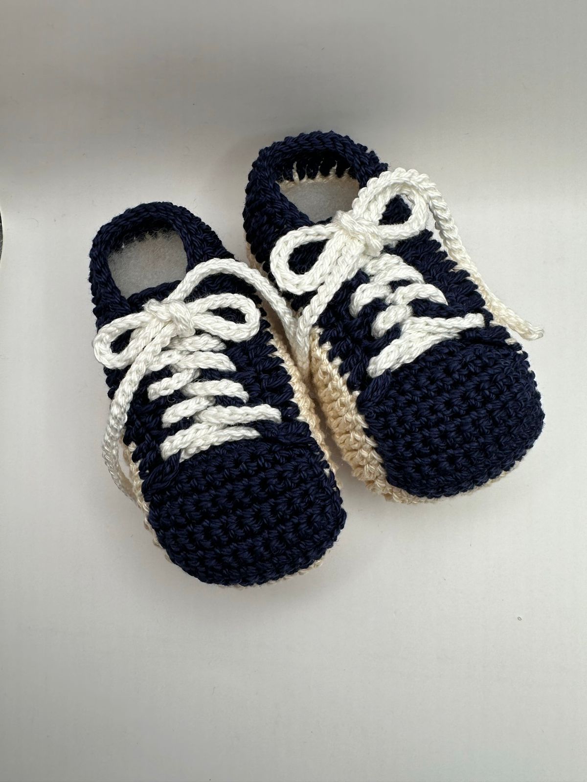 3-6 Month Knitted Laced Shoe